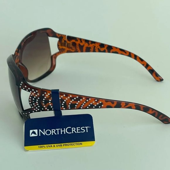 SG00774 NORTHCREST Sunglasses for Women Brown Gradient Tort w/ Rhinestone - Picture 5 of 8